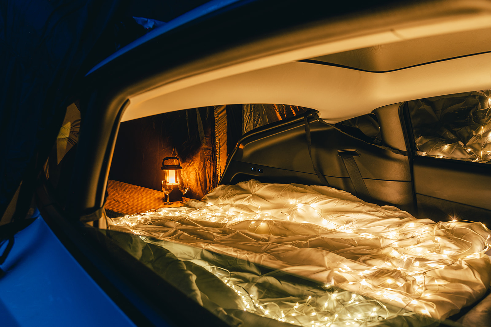Model Y Camping Tent