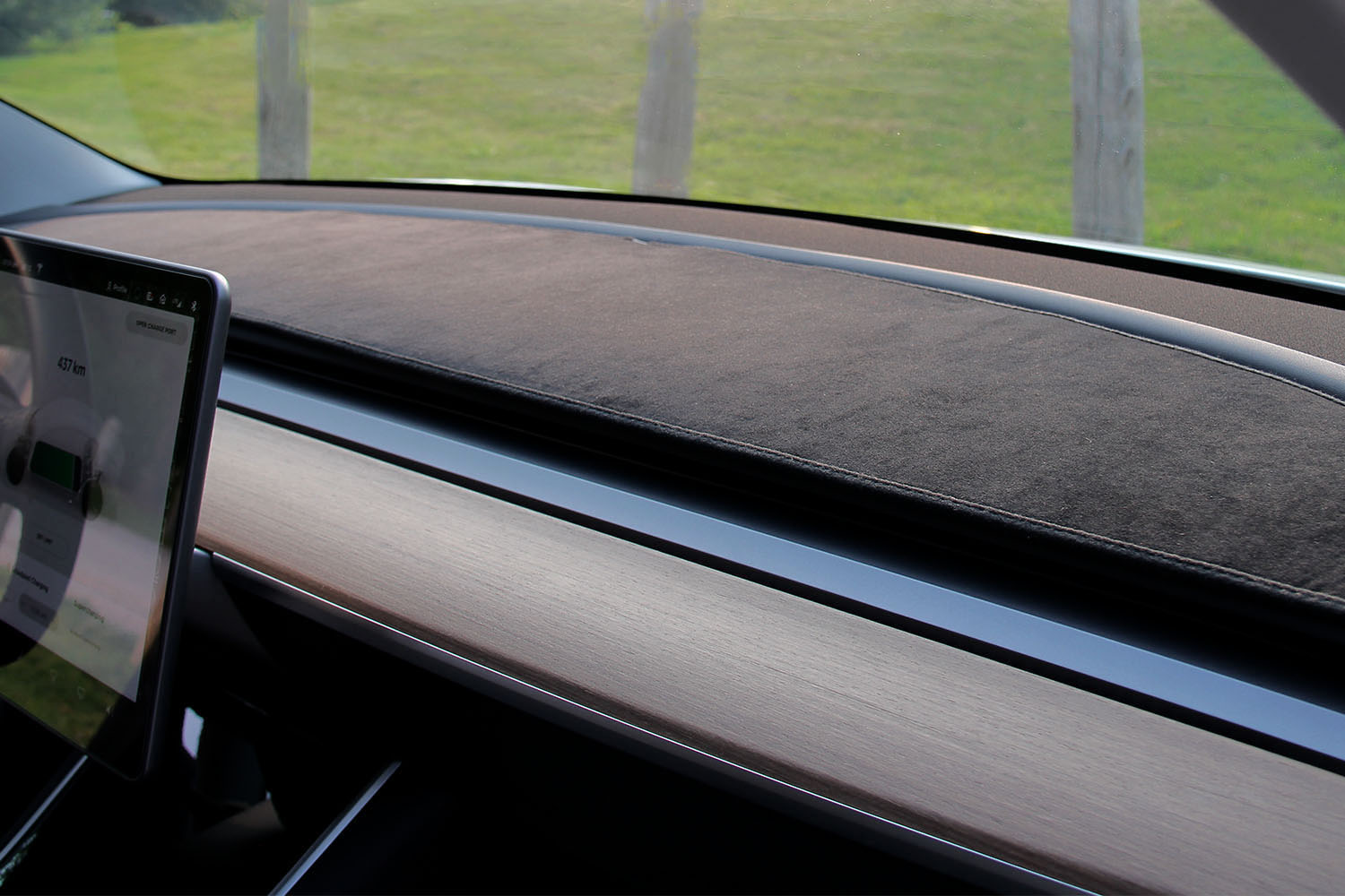 Model Y Dash Mat