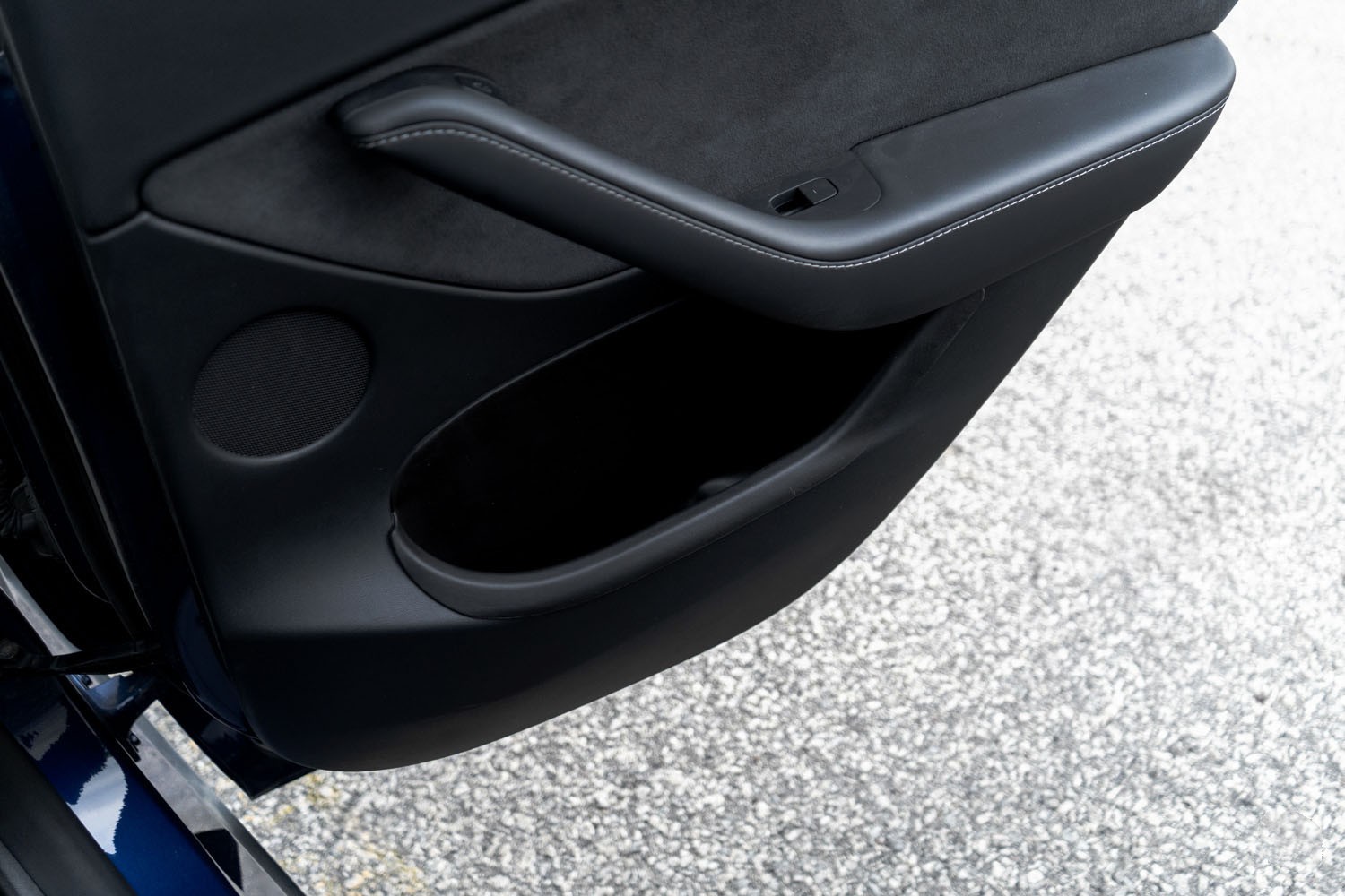Model y passenger side door liner insert