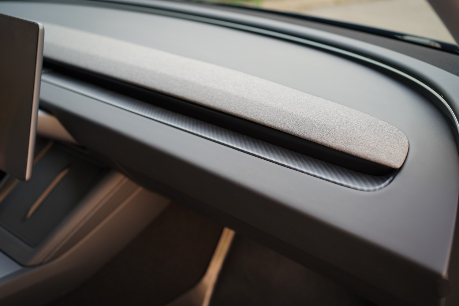 Tesla Dash Cover Matte Carbon Fiber for 2024 Highland