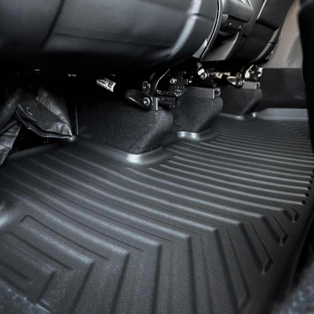 Tesla Model Y Juniper Floor Mats